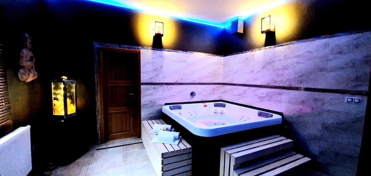 Hotel Farma Vysoka Chrastava Bagian luar foto