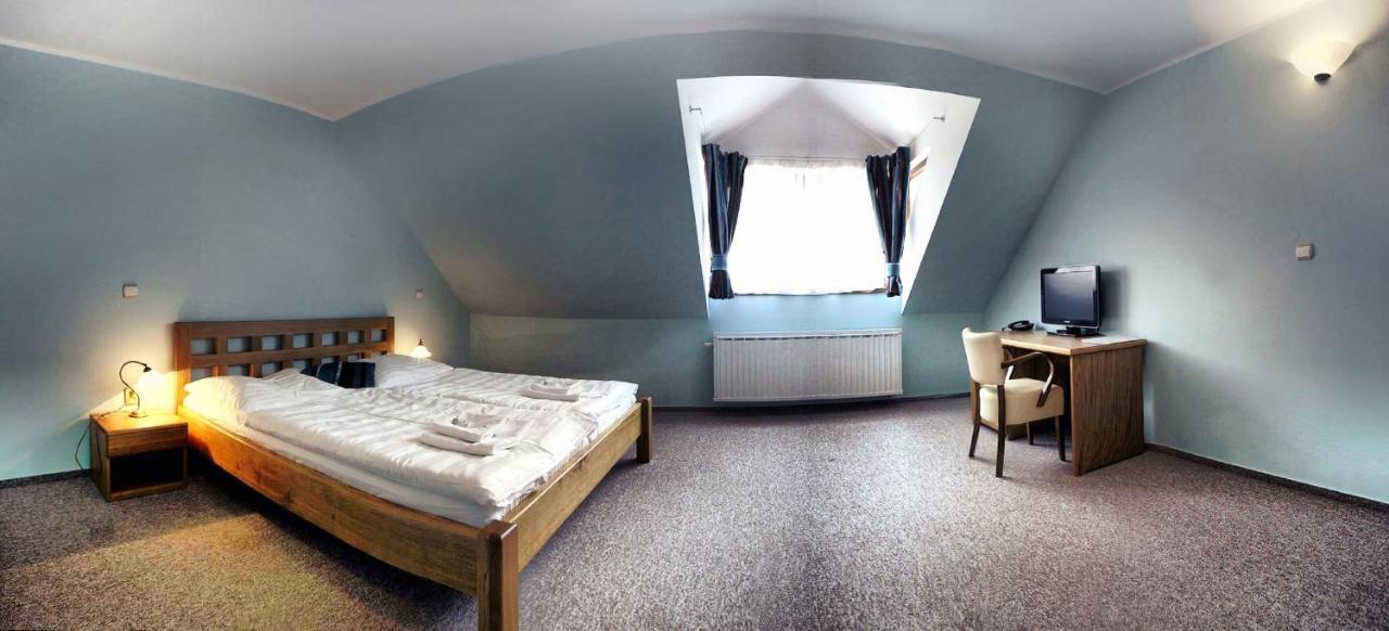 Hotel Farma Vysoka Chrastava Ruang foto